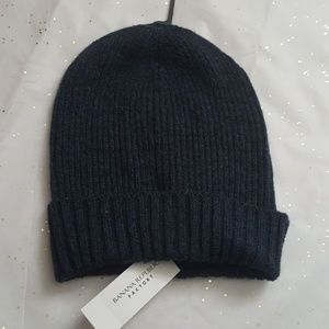 Banana Republic hat